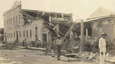 a un siglo del cataclismo