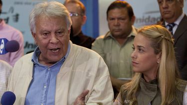 felipe gonzalez finaliza su visita a venezuela