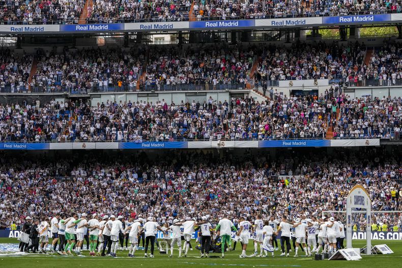 DEP-FUT REAL MADRID-MAGIA DEL BERNABÉU