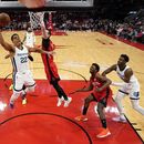 Bane anota 24 puntos en paliza de Grizzlies sobre Rockets