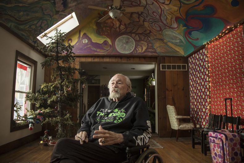 Muere John Sinclair, activista de la marihuana inmortalizado en canción ...