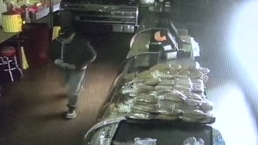 buscan al hombre que robo mas de 8 mil dolares en una popular panaderia de hialeah