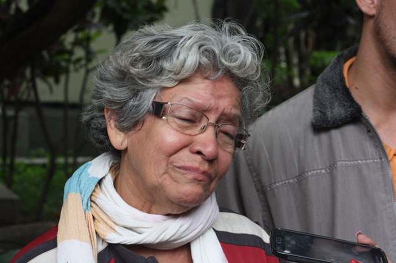 Tras el enfrentamiento entre colectivos chavistas y cuerpos de seguridad ocurrido ayer, familiares de las victimas rompieron el silencio y declararon a los medios de comunicación desde la morge donde esperaban sus cuerpos. Aseguran que los infortunados no