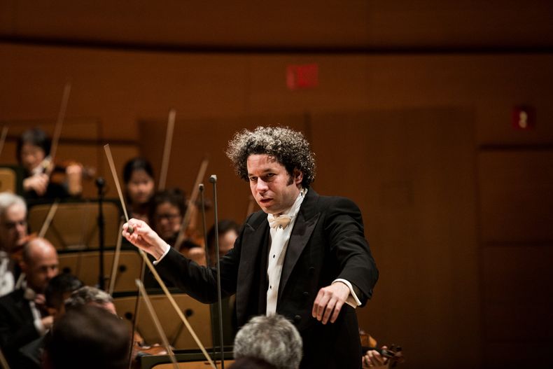 22dudamel-item-superJumbo.jpg