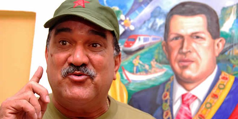 En Venezuela encarcelan a un ex alcalde chavista por traición al partido de gobierno tras supuestamente ayudar a la oposición a ganar la alcaldía de la ciudad de Maturín.