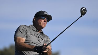 Mickelson se una a la liga saudí de golf