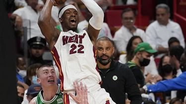 Heat le da la vuelta a Celtics y se lleva el juego 1