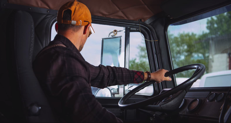 Camionero cubano.png