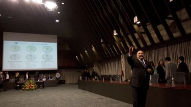 Venezuela presenta nuevos billetes de mayor denominación