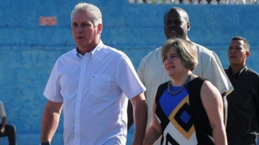 lis cuesta peraza, ¿una primera dama en cuba?