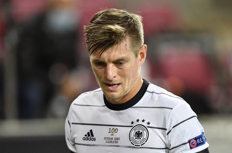 DEP-FUT_KROOS-CALENDARIO-0.jpg