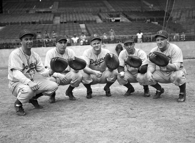 DEP-BEI_HERMANOS_EN_BEISBOL-2.jpg