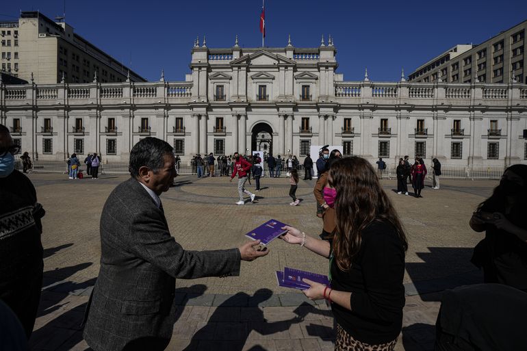 Congreso chileno aprueba rebajar votos para reformas