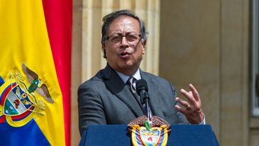 Gobierno de Petro habilita a disidentes de las FARC para iniciar diálogos de paz en Colombia