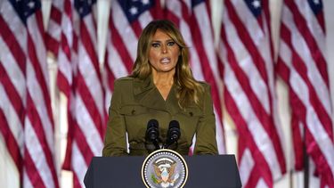 melania pide el voto para trump en la convencion republicana