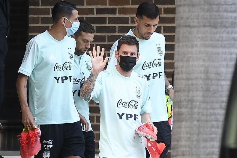 DEP-FUT VENEZUELA-MESSI COMENTARISTA