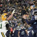 Tannehill agrega peligro aéreo a Henry y su defensa a Titans