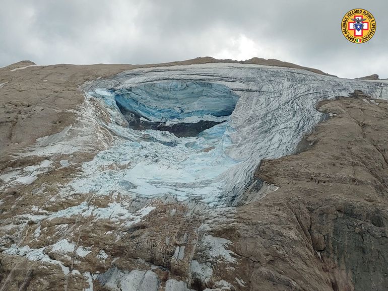Italia: trozo de glaciar alpino cae sobre excursionistas