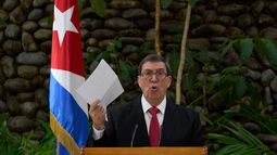 El ministro de Exteriores cubano Bruno Rodríguez en conferencia de prensa en La Habana, el 21 de octubre del 2026. (AP foto/Ramon Espinosa)