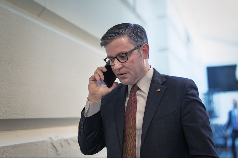 El presidente de la Cámara de Representantes de Estados Unidos Mike Johnson en el Congreso en Washington el 22 de julio del 2025. (AP foto/J. Scott Applewhite)