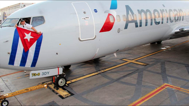 primer vuelo regular de eeuu a la habana en medio siglo