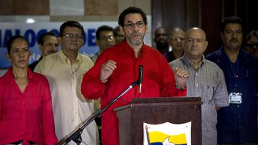 gobierno colombiano y farc acuerdan proyecto de desminado