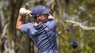 Con tarjeta de 65, McIlroy comienza bien en Bay Hill