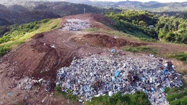 gobierno federal insiste se ordene al municipio de toa alta aplicar cubierta sobre vertedero