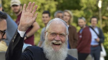 david letterman agradece a personal medico que lo atendio