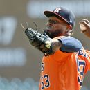 Astros vencen 2-1 a Tigres y barren la serie de la temporada