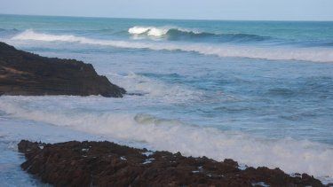 Riesgo de corrientes marinas continuará alto en playas expuestas al océano Atlántico