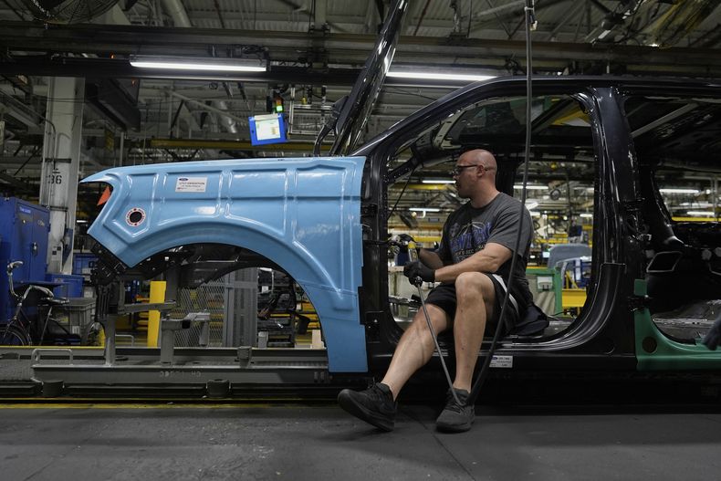 Una fábrica de Ford Motor Company en Louisville, Kentucky, el 30 de abril del 2025. (AP foto/Carolyn Kaster)