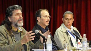 Alejandro Castro (centro), Abel Prieto (izquierda) y Julián González Toledo.