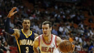 Heat remonta y vence a Pacers en prórroga