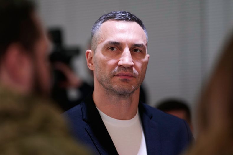 ARCHIVO - Wladimir Klitschko, exboxeador y hermano del alcalde de Kiev, Vitali Klitschko, asiste a un evento en Davos, Suiza, el 22 de enero de 2026. (Foto AP/Markus Schreiber, archivo)