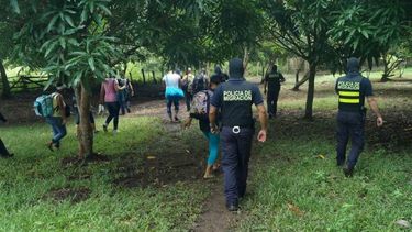 costa rica desarticula red continental de trafico de cubanos