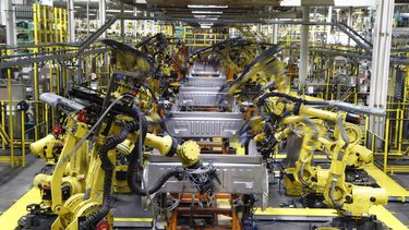 Caída de manufactura en EEUU debido a coronavirus