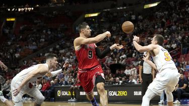 Bull ponen fin a racha de cuatro derrotas al vencer al Heat