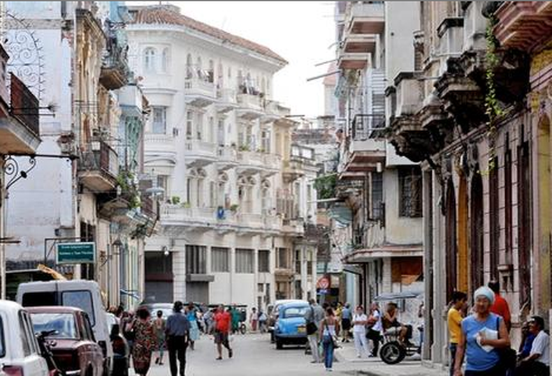 Algunas de ellas han vivido durante dos décadas en los albergues colectivos.