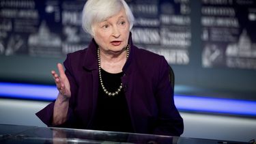 Fuente AP: Biden elige a Janet Yellen secretaria del Tesoro