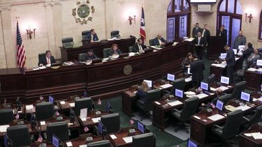 reaccionan a demanda del gobierno contra la junta federal