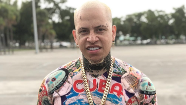 reguetonero cubano  (el chulo)  fue puesto en libertad