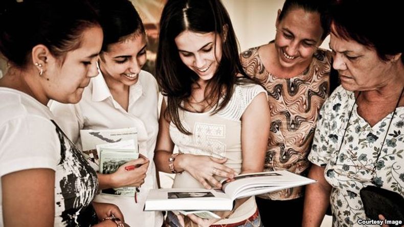 Cristianos estadounidenses se proponen llevarlas a la isla. El régimen ya ha dado "el visto bueno" al proyecto.