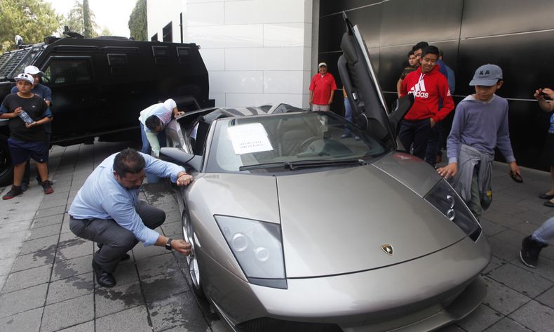 REP-GEN_MEXICO-SUBASTA_DE_AUTOS-0.jpg