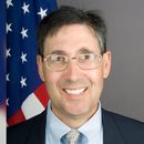 FBI investiga envenenamiento de ex embajador de EE.UU. en Kiev