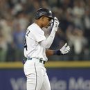 Marineros se valen de 2 jonrones para vencer a Bravos