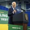 ARCHIVO - El presidente Joe Biden habla sobre los préstamos estudiantiles, el 8 de abril de 2024, en Madison, Wisconsin. (AP Foto/Evan Vucci, File)