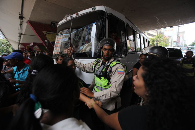 AMS-GEN_VENEZUELA-PROTESTA-4.jpg