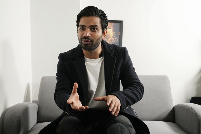 ESP-GEN 2021-AP ARTISTAS REVELACIÓN-ANUPAM TRIPATHI