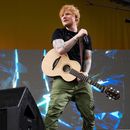 ARCHIVO - Ed Sheeran actúa en el New Orleans Jazz & Heritage Festival de 2023 en Nueva Orleans, el 29 de abril de 2023. (Foto Amy Harris/Invision/AP, archivo)